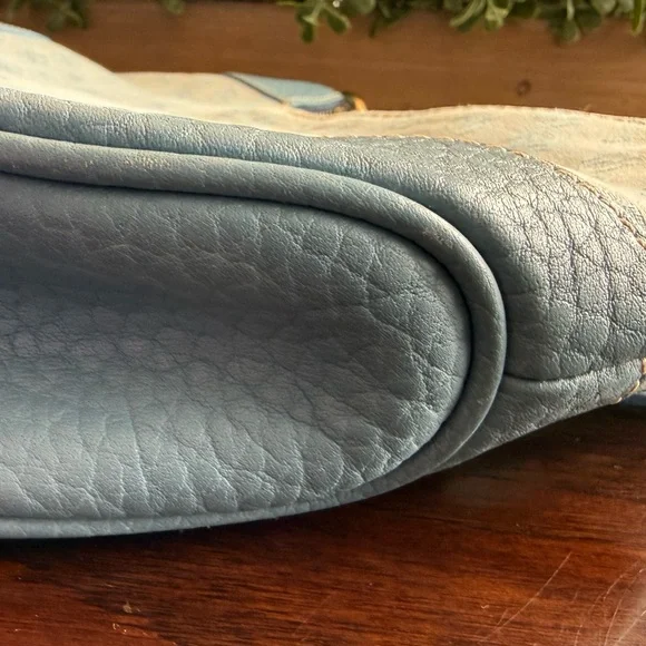 Dooney & Bourke Vintage light blue Leather DB Monogram Shoulder bag & coin purse - Picture 7 of 16